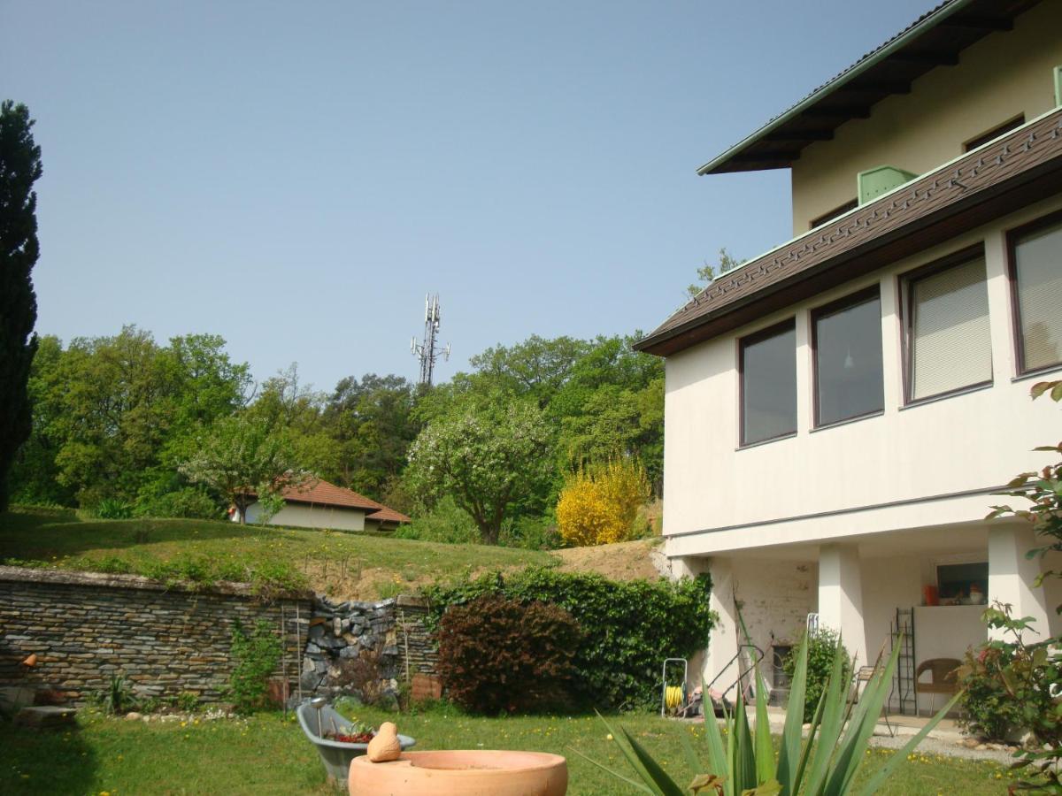 Haus Camelia Bed & Breakfast Bad Tatzmannsdorf Ngoại thất bức ảnh
